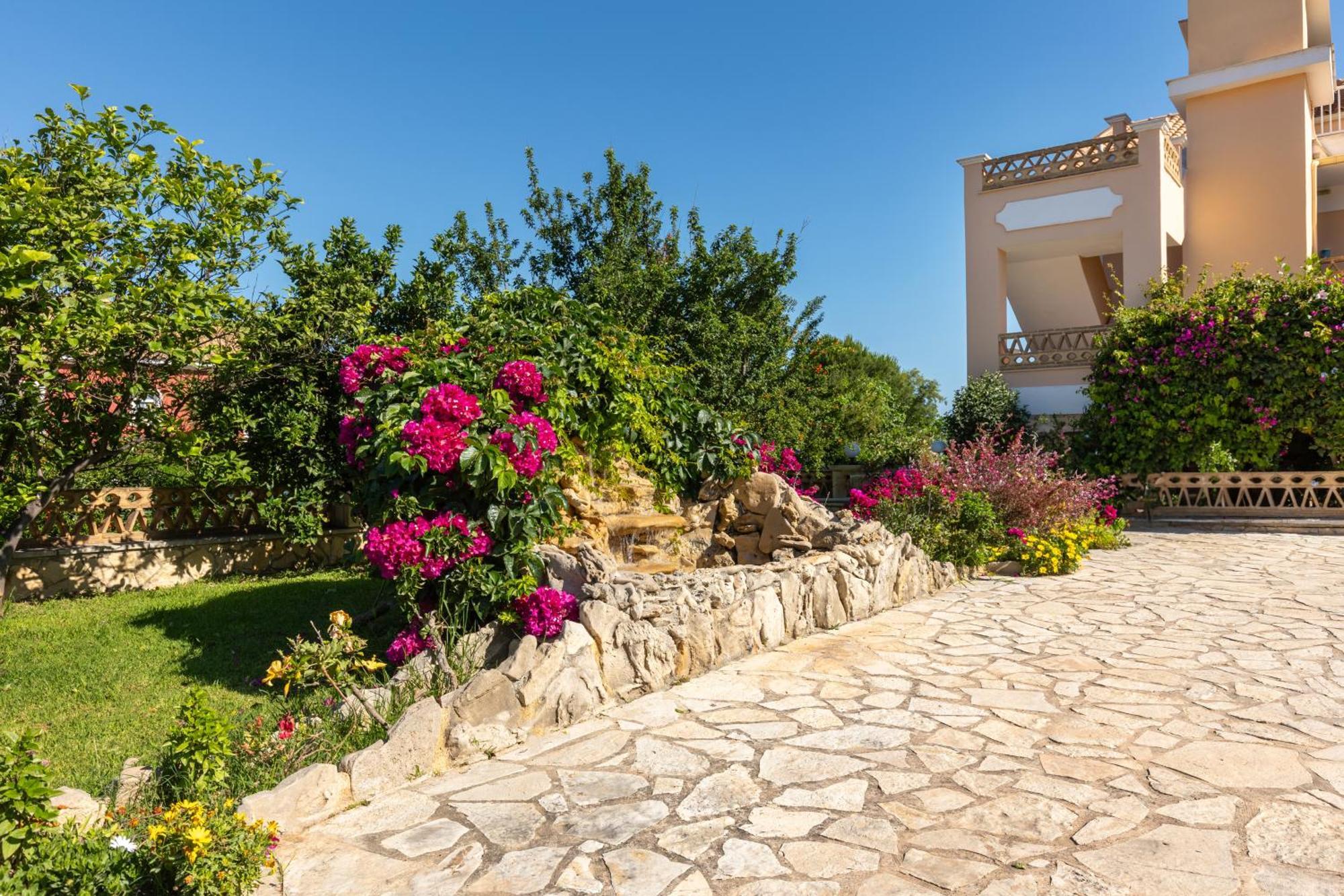 Playa Del Zante, By Tk Property Management 아모우디 외부 사진